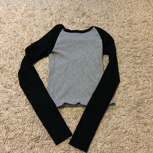 John Galt black and grey long sleeve one size